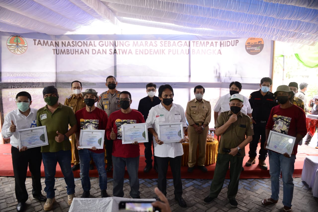 Read more about the article Alobi Foundation Raih Penghargaan dari Kementerian Lingkungan Hidup dan Kehutanan (KLHK RI) Direktorat Jenderal Konservasi Sumber Daya Alam dan Ekosistem (DIRJEN KSDAE)