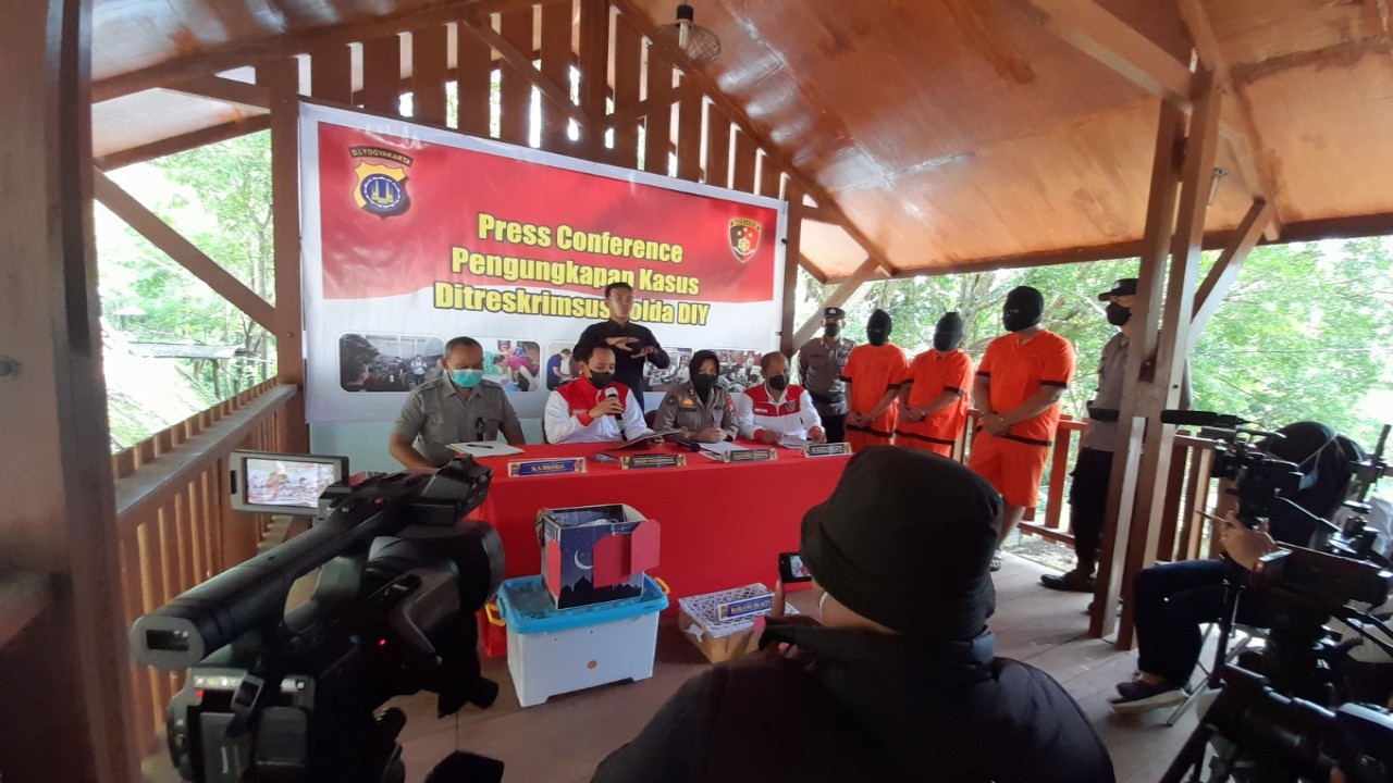 Read more about the article POLISI DIY AMANKAN KUKANG DARI MINI ZOO TAK BERIZIN