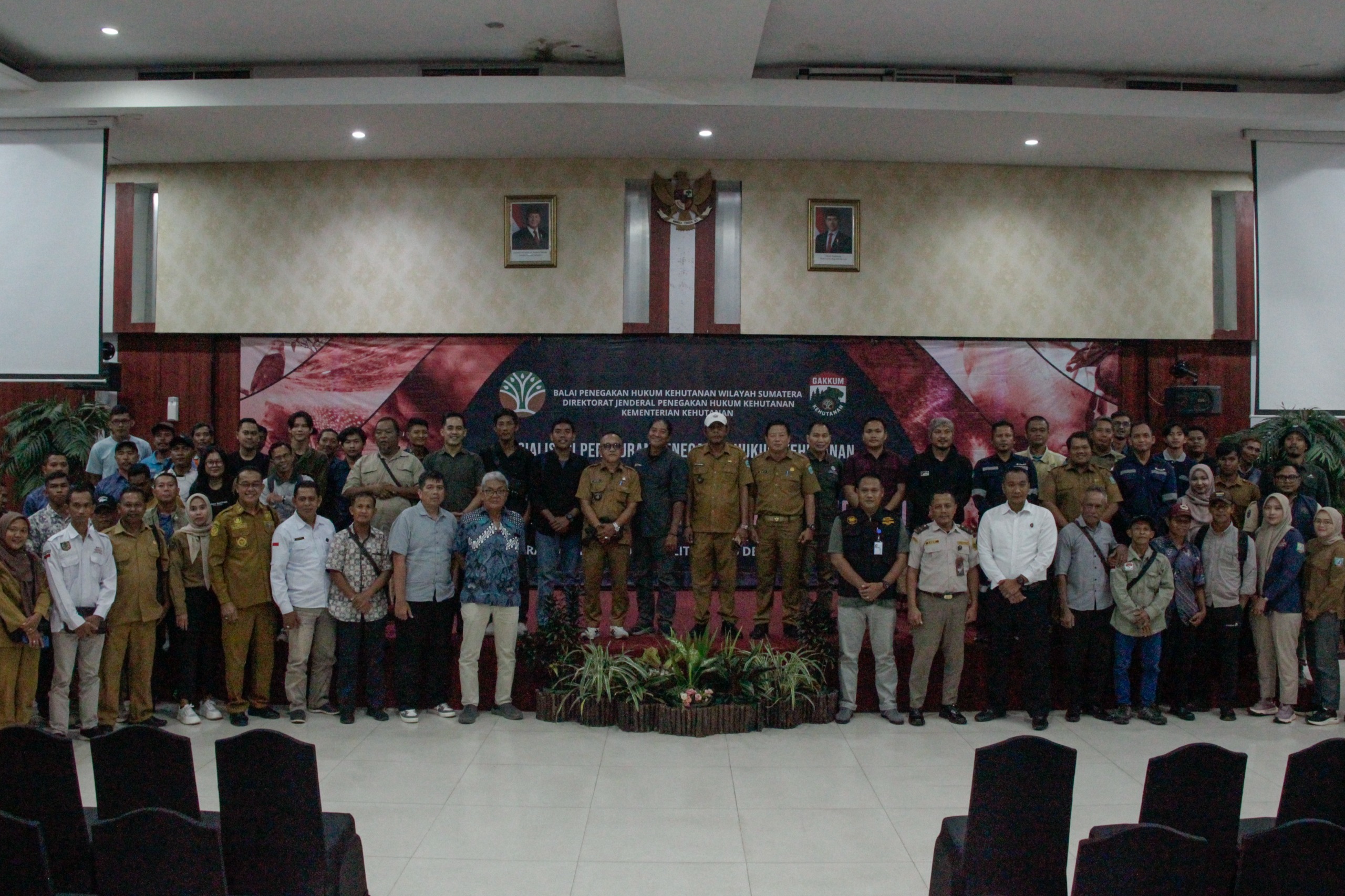 Read more about the article Lagi, Alobi Foundation Berkolaborasi dengan Balai Penegakan Hukum Wilayah Sumatera Kementerian Kehutanan dalam kegiatan Sosialisasi Peraturan Penegakan Hukum Tindak Pidana TSL di Pulau Belitung